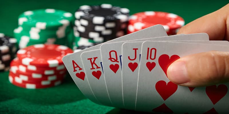 Game bài Poker có cách chơi đơn giản